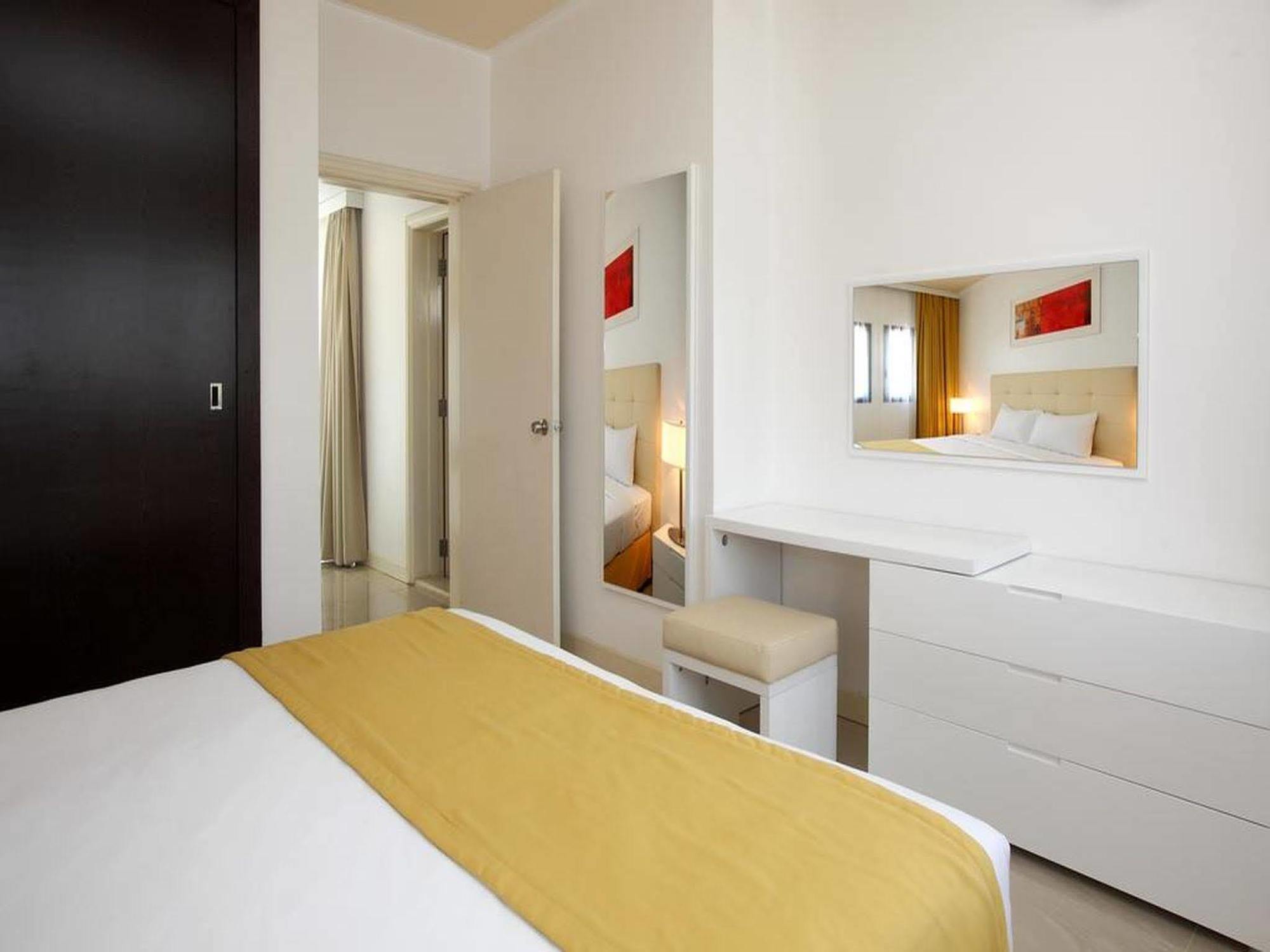 सहारा Golden Tulip Dana Bay